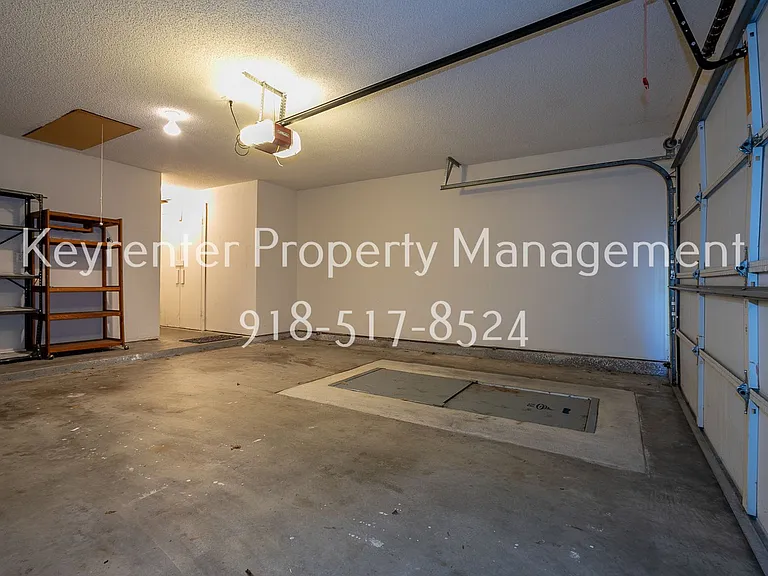 9638 S 90th East Ave — Photo 32