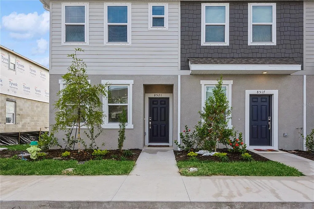 2 bed, 2.5 bath, 1180 sqft, $2,250 — Photo 1