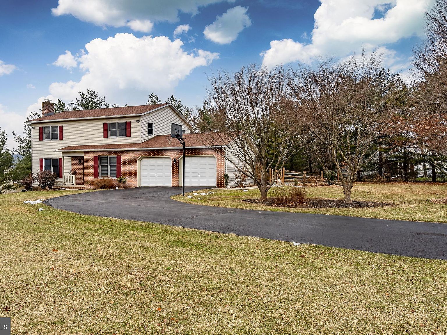 2515 Woodlark Cir, Gilbertsville, PA 19525 Zillow