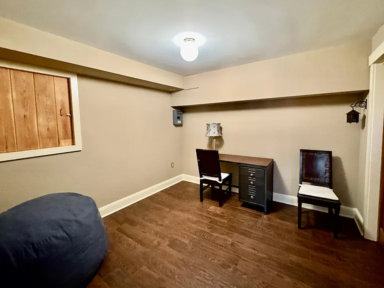 315 Bayview St — Photo 69