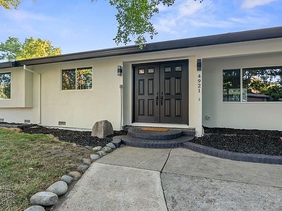 3rd image of 4921 Bowman Oaks Way