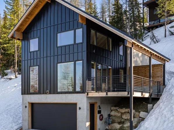 292 Avalanche Rd, Sandpoint, ID 83864