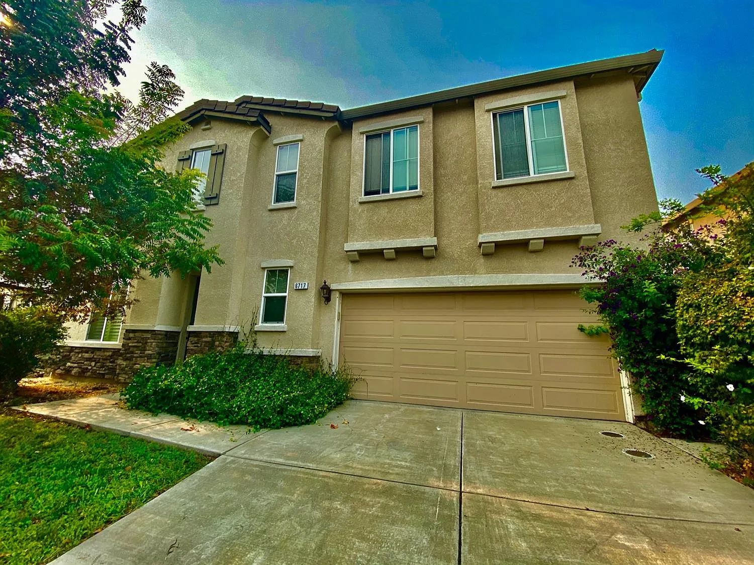 6717 Camacha Way photo 1