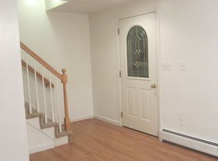 147 Highrock Rd #B, Weare, NH 03281