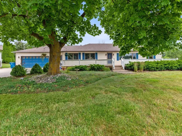 1891 E Cottage Grove Rd, Linwood, MI 48634