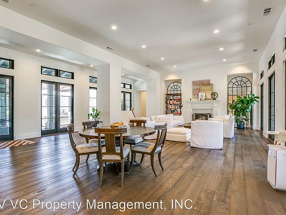 5th image of 12923 Blue Heron Cir