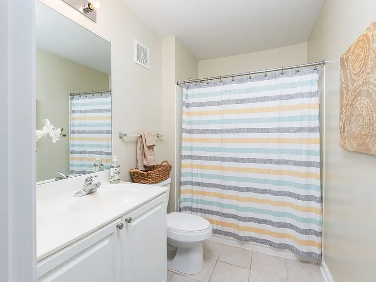 1845 Candlewood Ct #104 — Photo 8