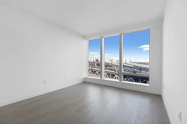 Rented by Compass | media 7