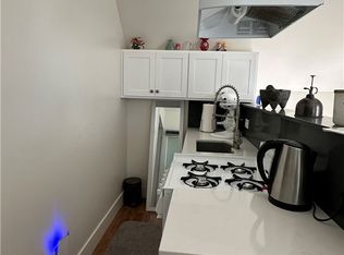 927 6th St #927, Redlands, CA 92374