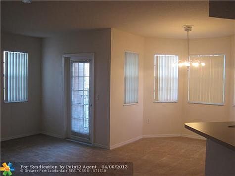 4th image of 1310 Belmont Ln