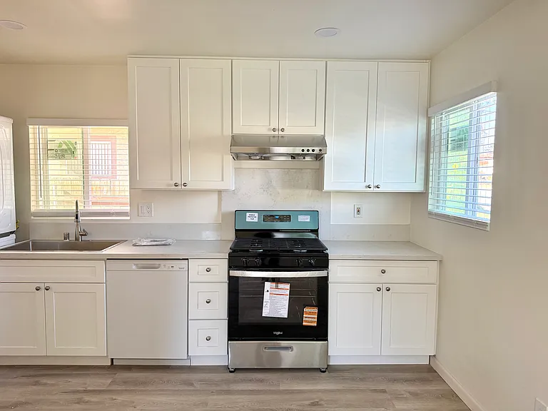 5717 Temple City Blvd #5725.5 — Photo 3