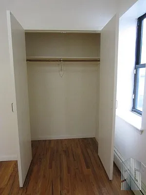 Rented by Skyline Group Real Estate | media 14