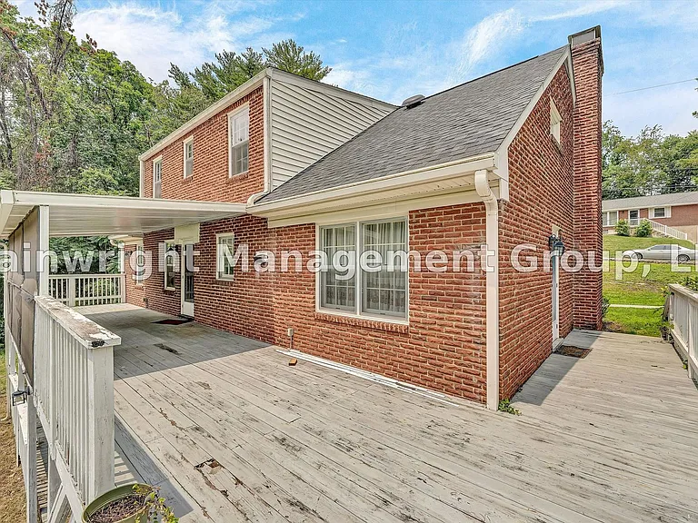 4374 Sheldon Dr — Photo 23