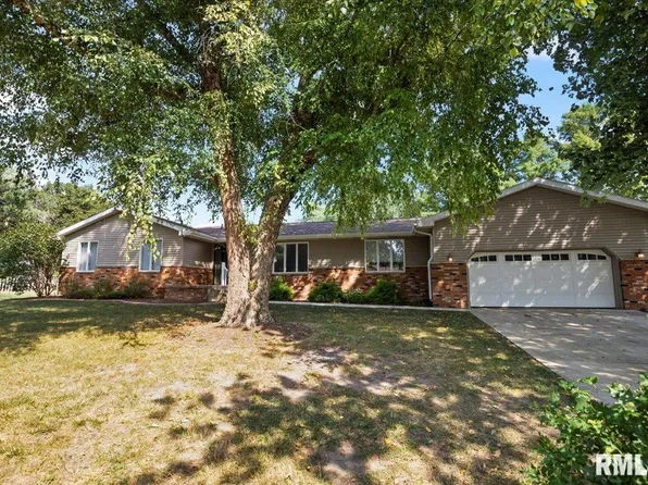 57 Ramblewood Dr, Chatham, IL 62629