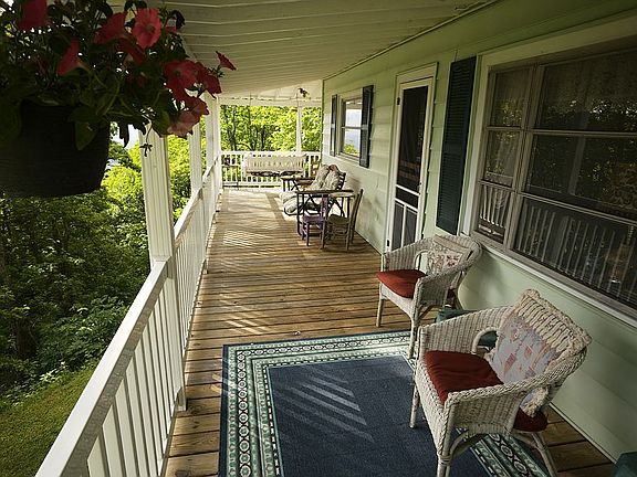 Spacious front porch 