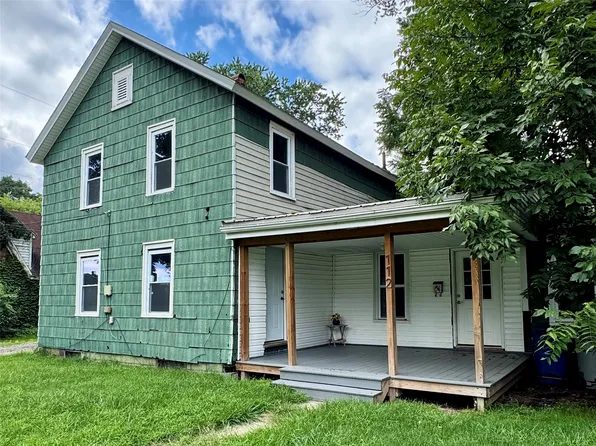 112 Kearney St, Meadville, PA 16335