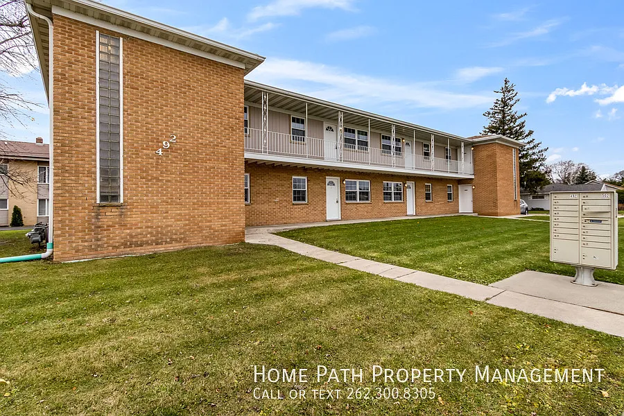 492 E Merrill Ave #1