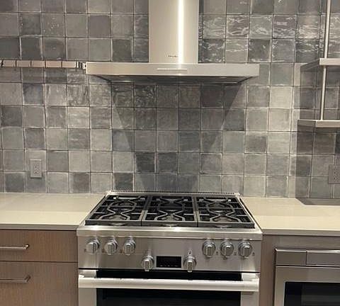 Miele Range.