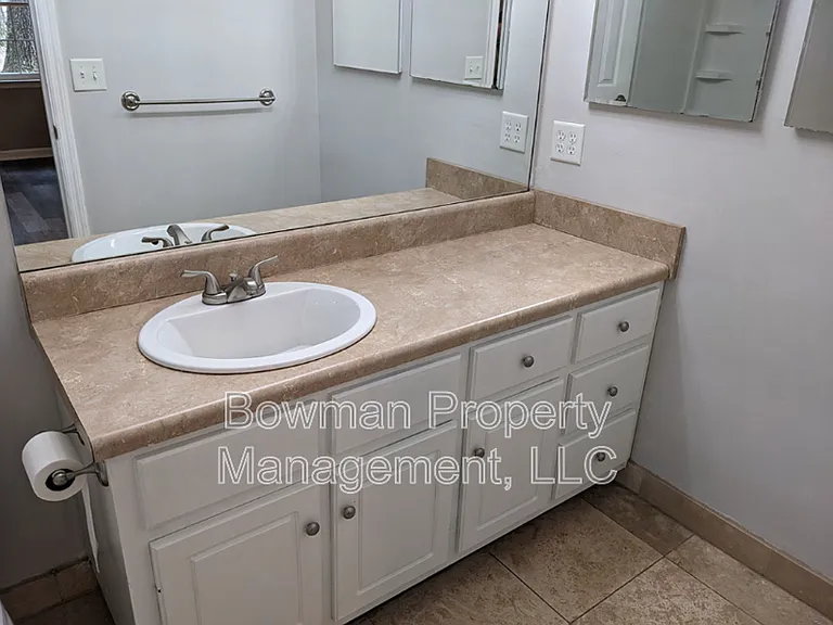 145 Diamond Dr — Photo 22
