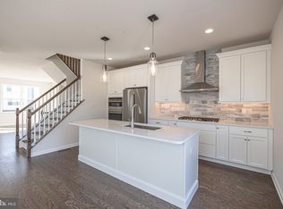 88 Becker Dr #36, Chalfont, PA 18914