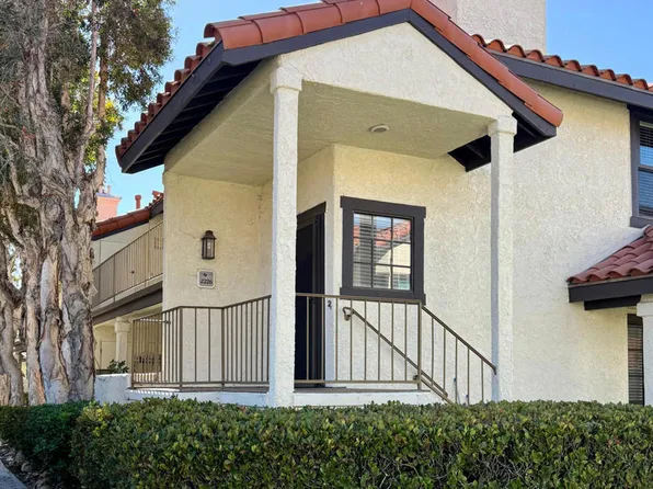 2226 Martinique Ln, Oxnard, CA 93035