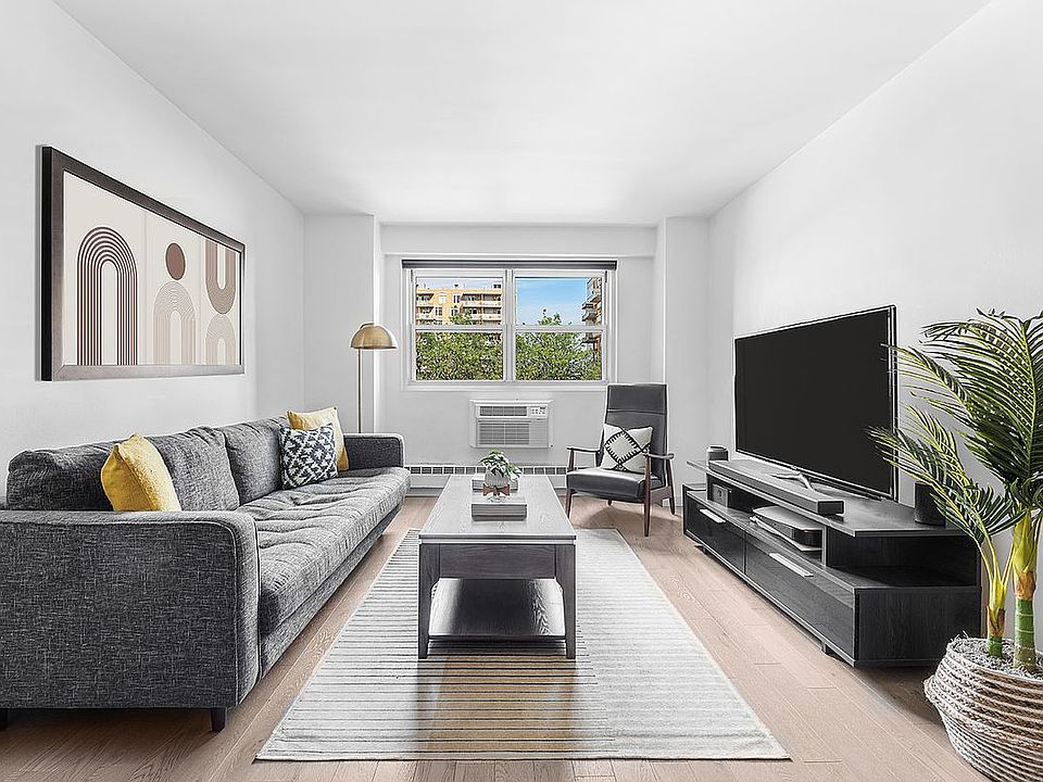 1st image of 175 Willoughby St APT 7K