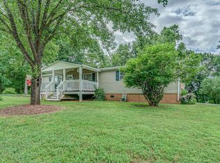 70 Gills Ridge Dr, Wirtz, VA 24184