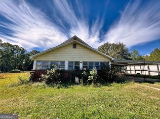 192 Persimmon St, Toccoa, GA 30577