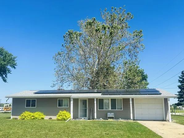 1201 Eagle Ave, Washington, IL 61571
