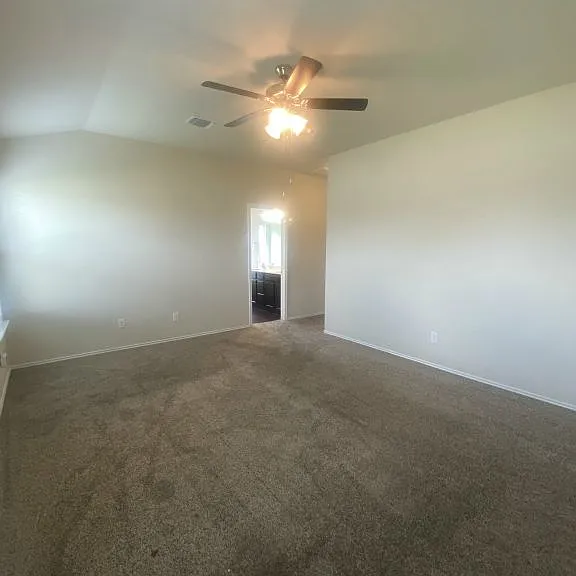 2604 Cortona St — Photo 29