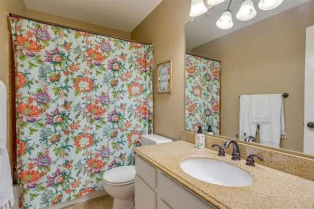 2309 Claremont Ct — Photo 20