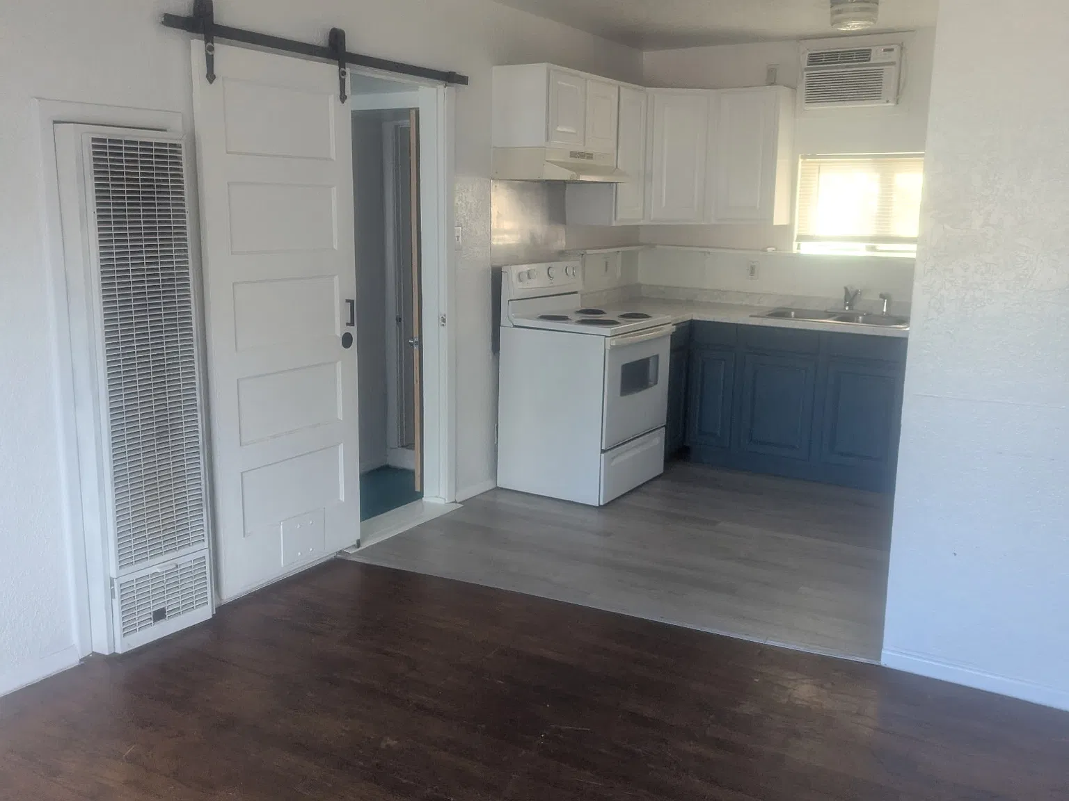 712 Austin St — Photo 3