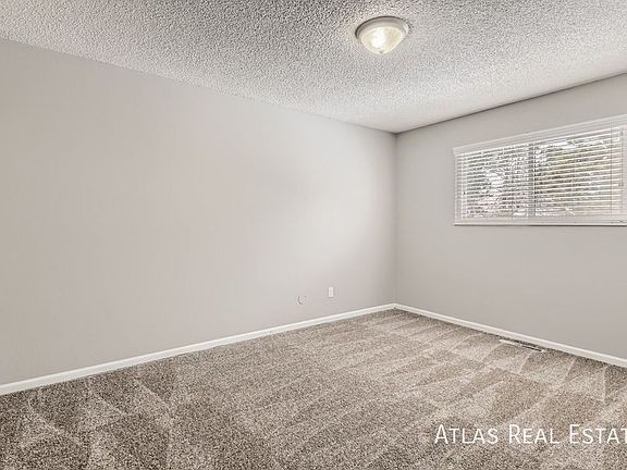 4th image of 4606 Misty Dr