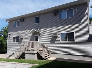 429 S Van Buren St APT 4, Iowa City, IA 52240