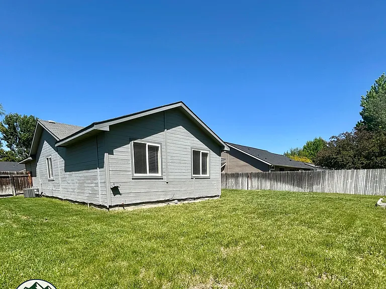 10977 W Altair St — Photo 27