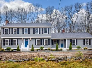31 Crest Dr, Dover, MA 02030