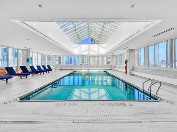 220 East 65th Street image 8 of 14