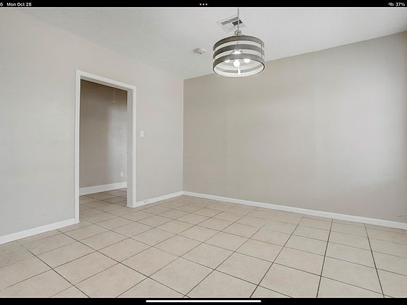 3rd image of 1612 39th St #1