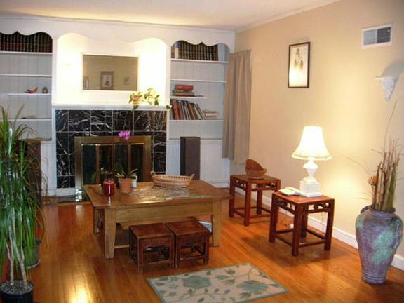 3rd image of 322 E Porte Cimi Pas St
