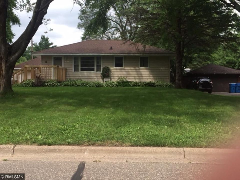 1st image of 6866 Upper 5th St N