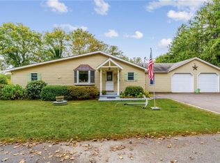 39 Cobleigh St, Charlestown, RI 02813