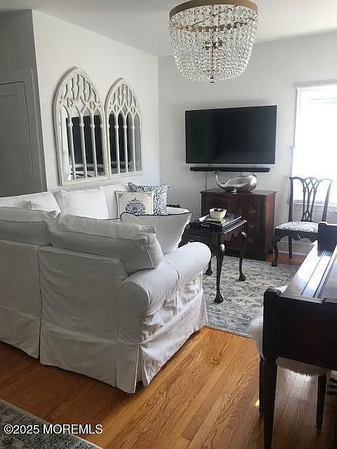 3 bed, $4,500 — Photo 4
