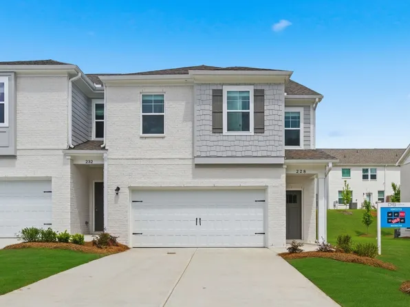 276 Sanctuary Dr, McDonough, GA 30253