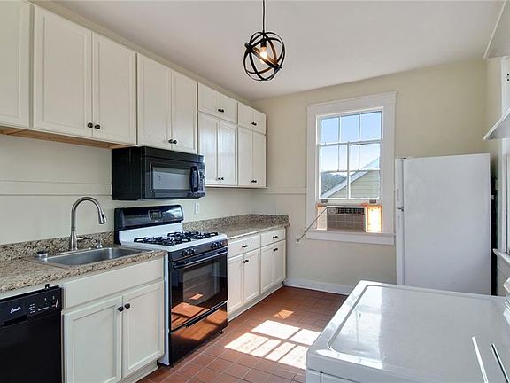 2nd image of 1814-16 Cadiz St