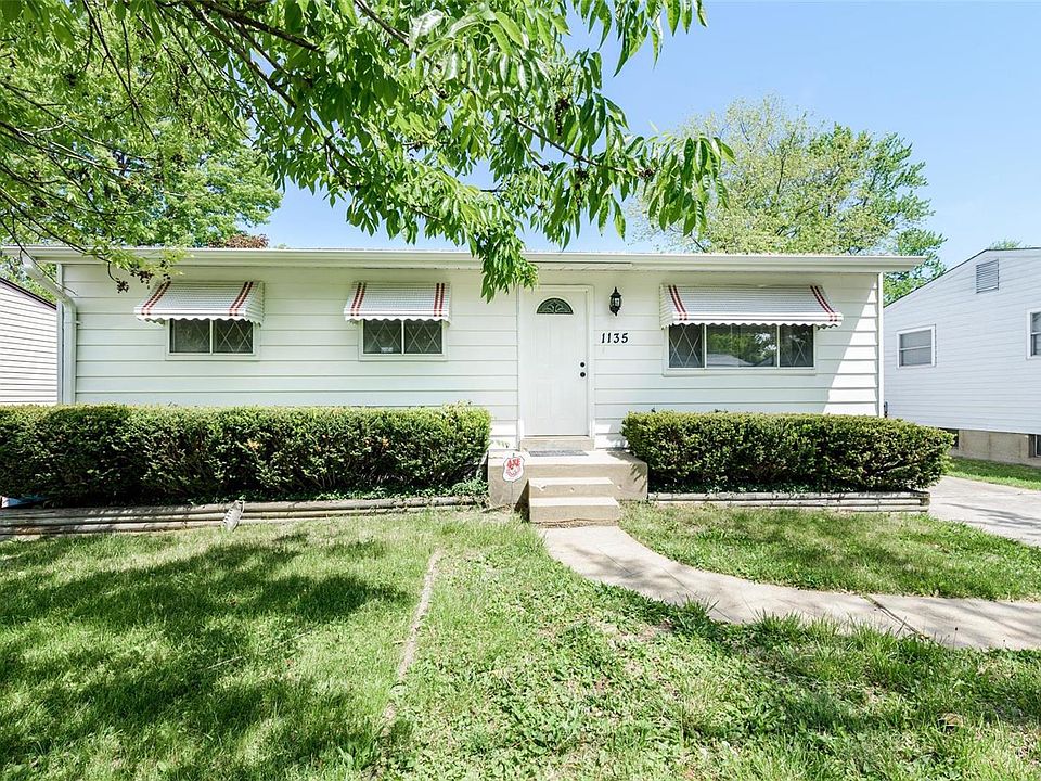 1st image of 1135 Baron Ave