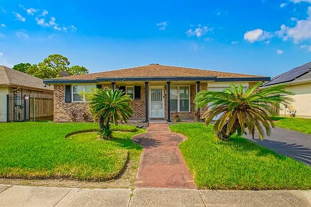 7708 Ligustrum Dr