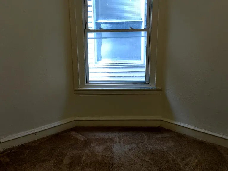 5530 Chew Ave — Photo 5