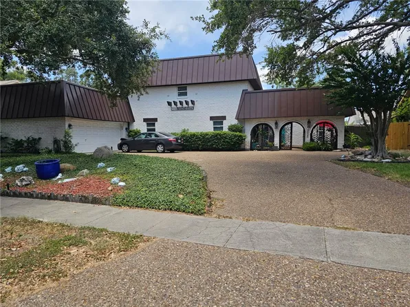 6025 Lost Creek Dr, Corpus Christi, TX 78413