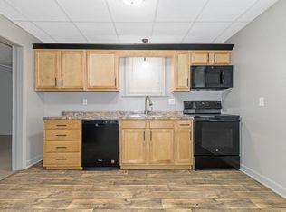 2401 Fletcher Ave NE, Canton, OH