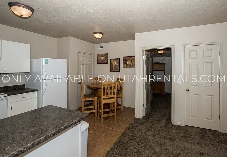 837 E 620 N #K3-4 — Photo 5
